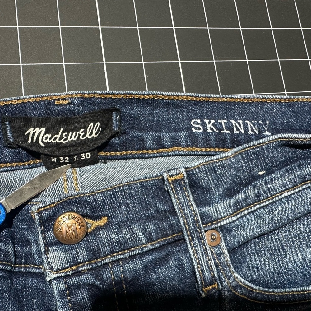 Madewell Blue Denim Skinny Jeans - Picture 5 of 6
